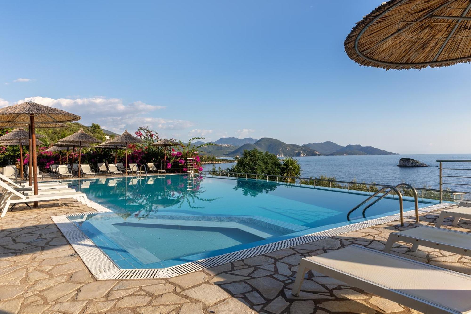 Costa Smeralda Sivota  Exterior photo